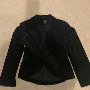Velour two-piece woman’s tux
